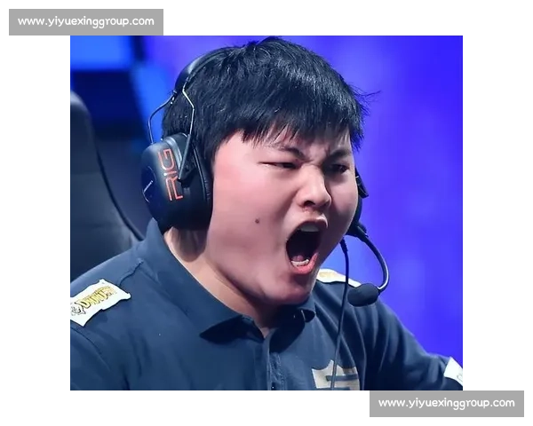重温简自豪巅峰操作与赛场热血瞬间带你看懂狂小狗传奇比赛全纪录 重温简自豪巅峰操作与赛场热血瞬间带你看懂狂小狗传奇比赛全纪录
